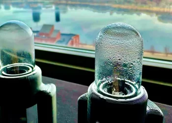 MIT usa ultrassom para tirar água potável do ar